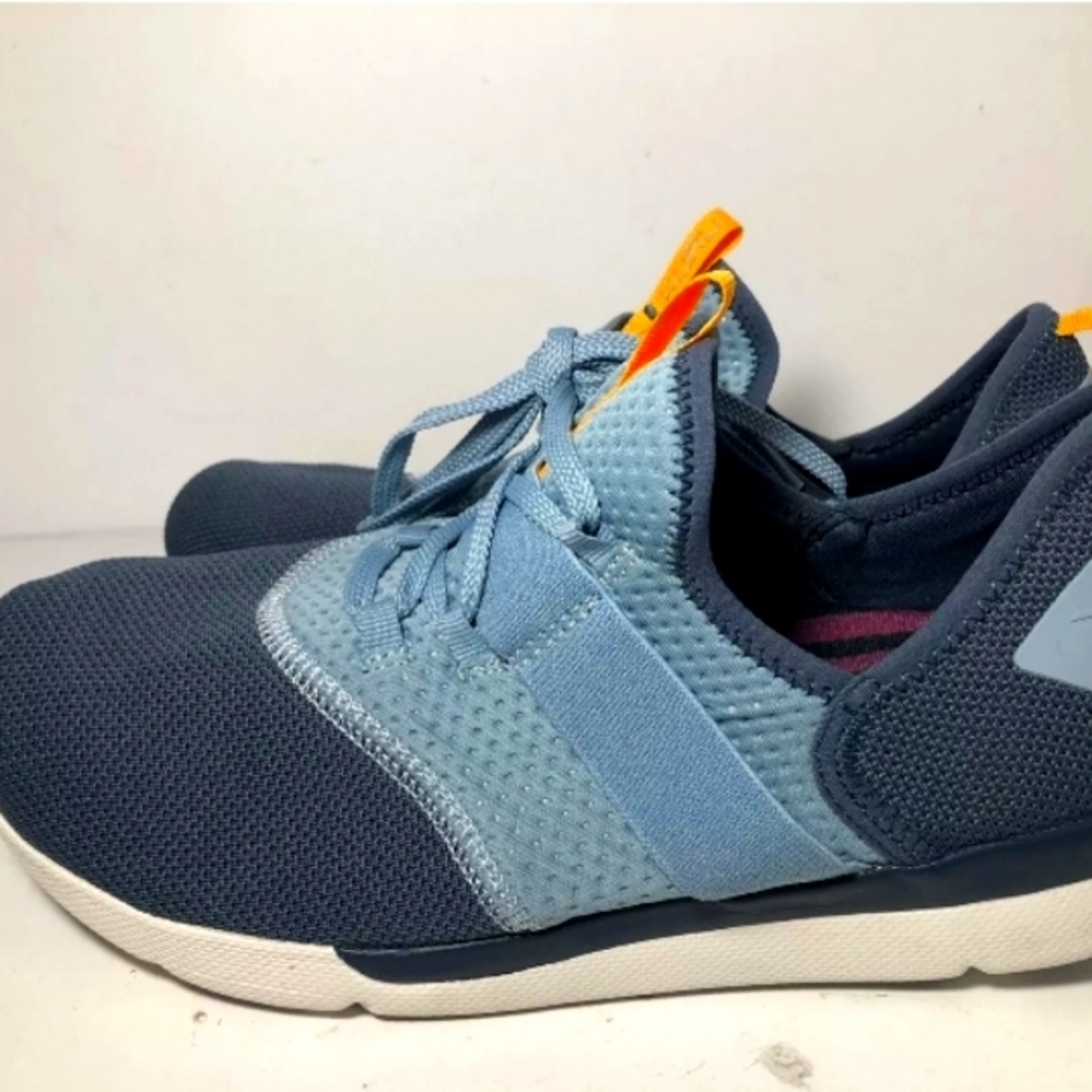 KURU Blue and White Sneakers with Breathable Mesh